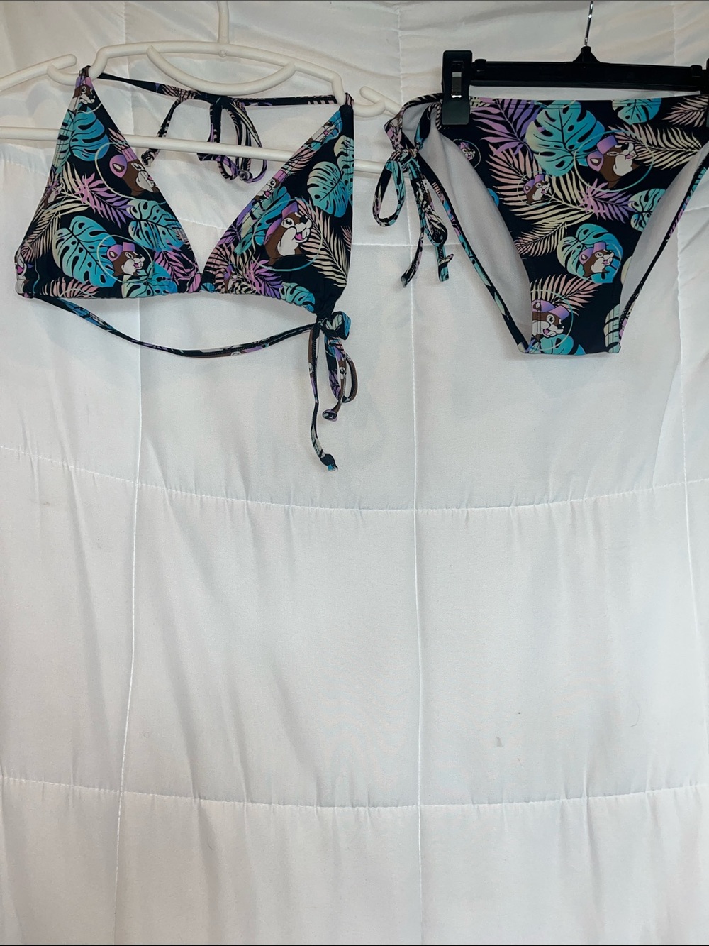 Buc-ees Bikini Tropical Print Size XL/Large